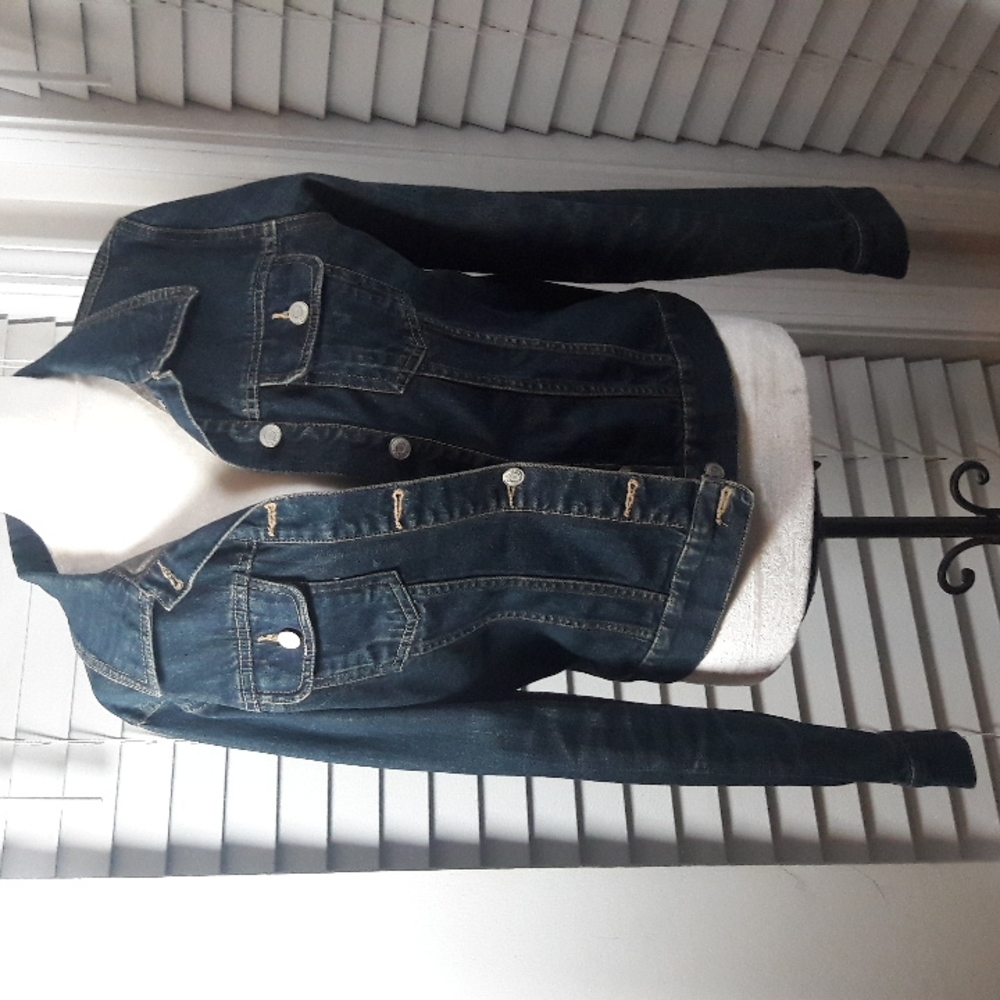 Women's Old Navy jean jacket